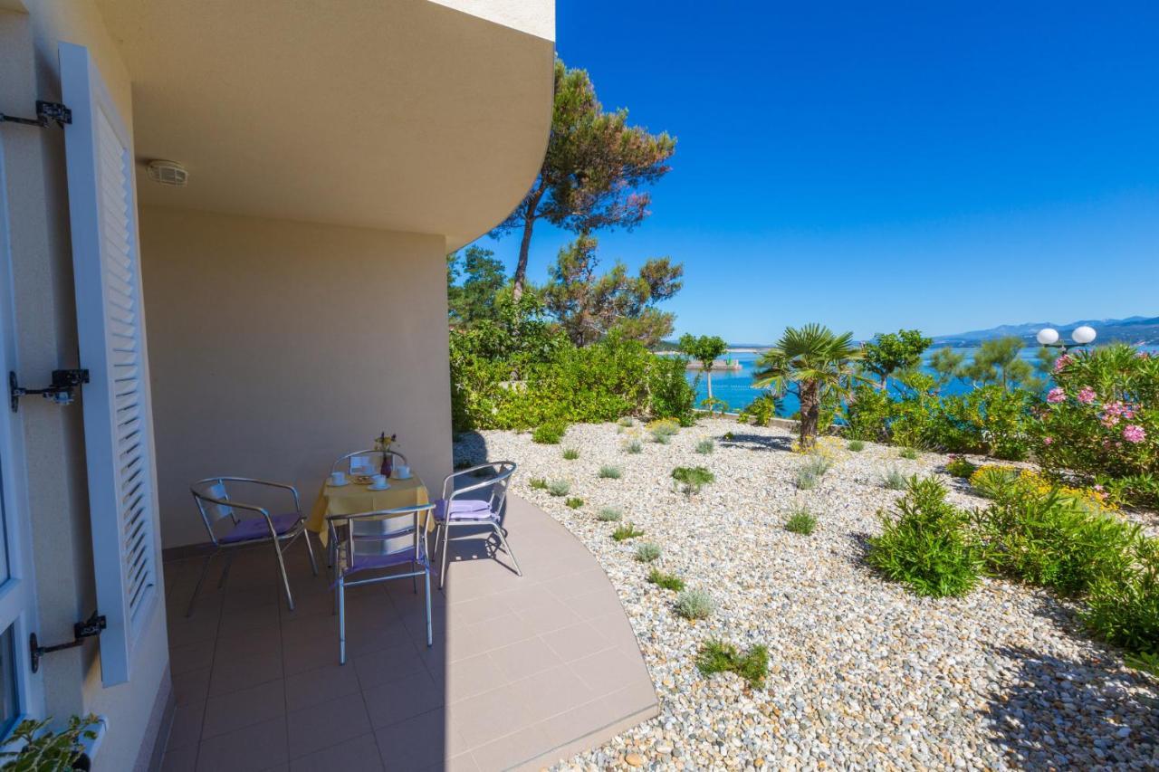 Apartamento Dakovic Boba Šilo Exterior foto